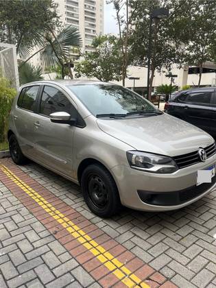 VOLKSWAGEN FOX 1.6 MI 8V FLEX 4P MANUAL